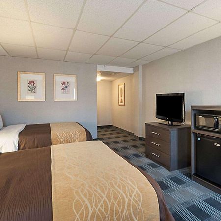 Comfort Inn Ballston Арлингтон Экстерьер фото