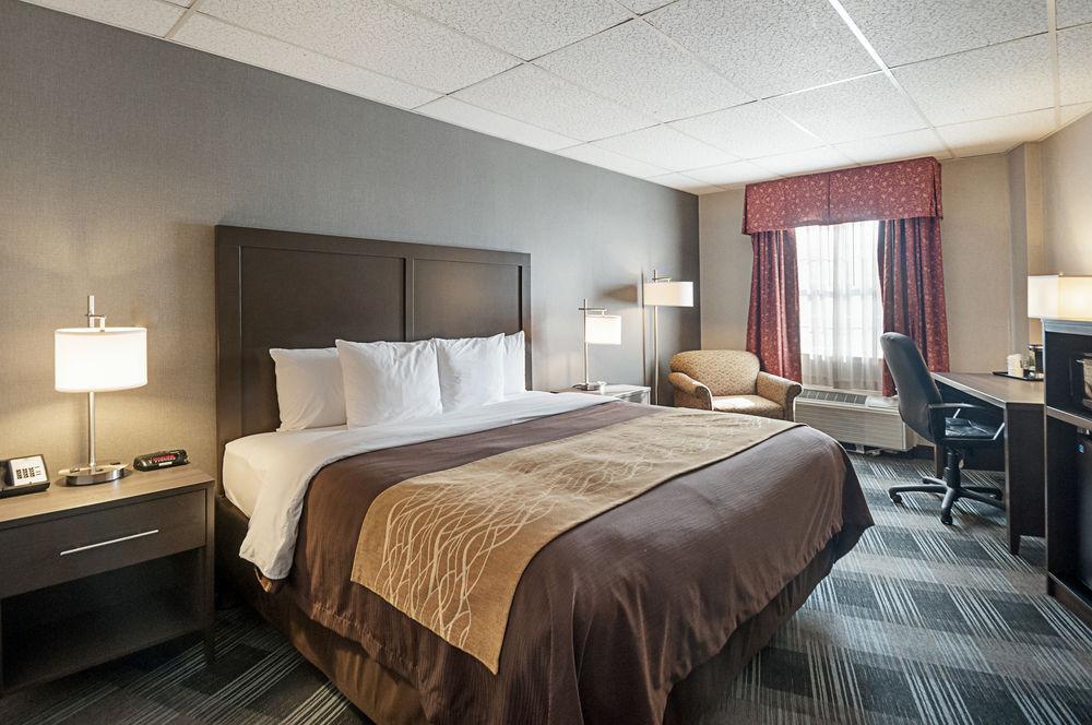 Comfort Inn Ballston Арлингтон Экстерьер фото