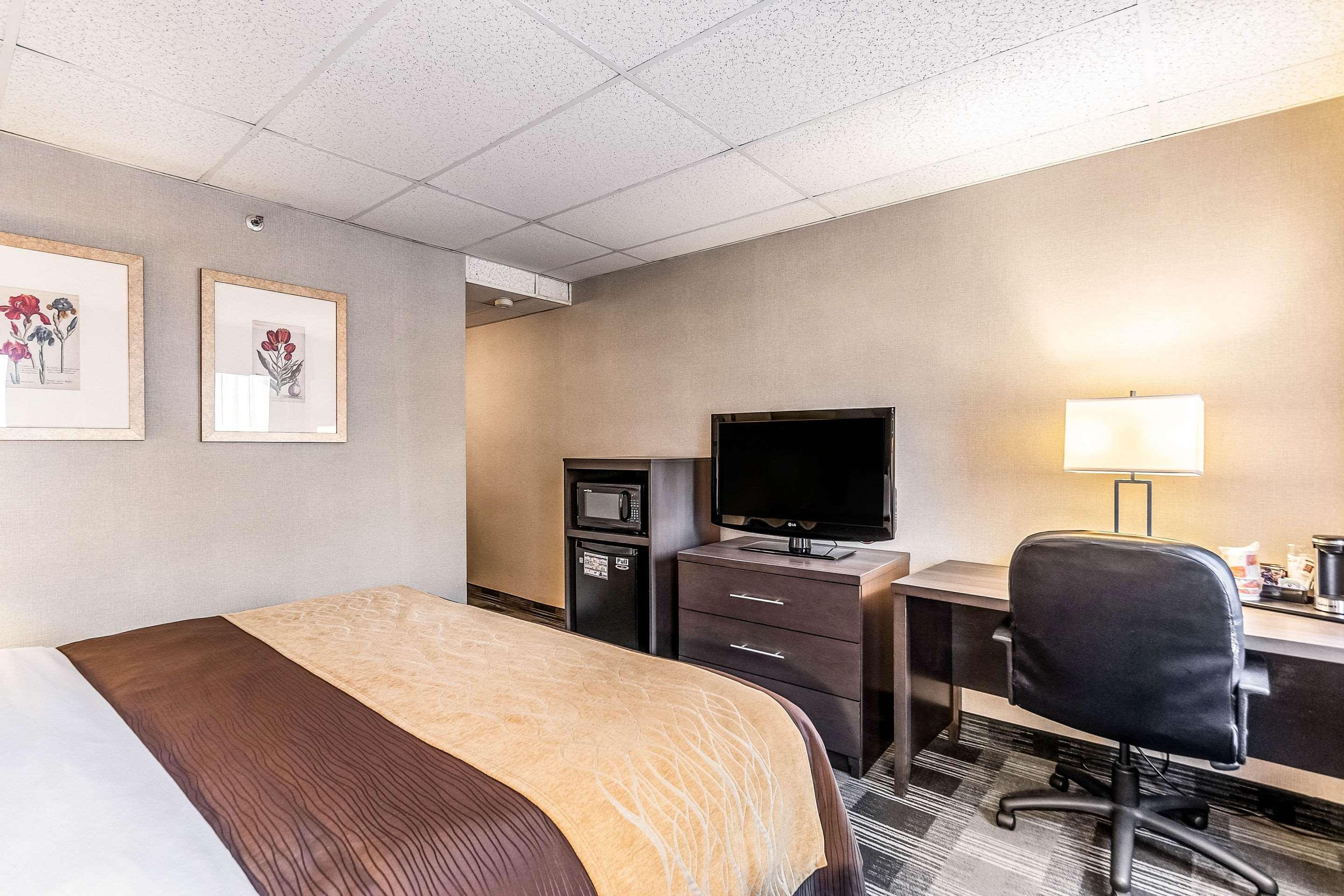 Comfort Inn Ballston Арлингтон Экстерьер фото