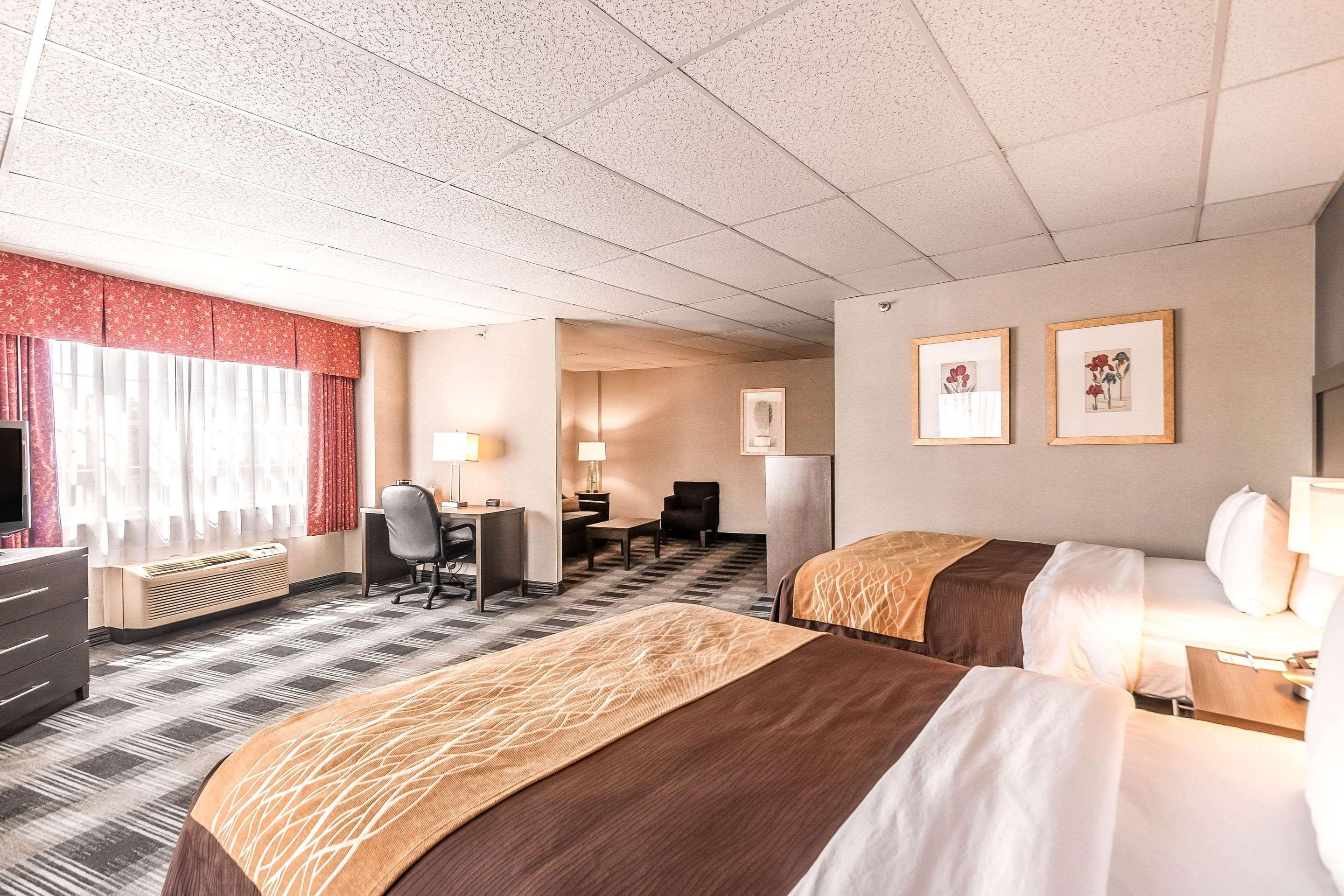Comfort Inn Ballston Арлингтон Экстерьер фото