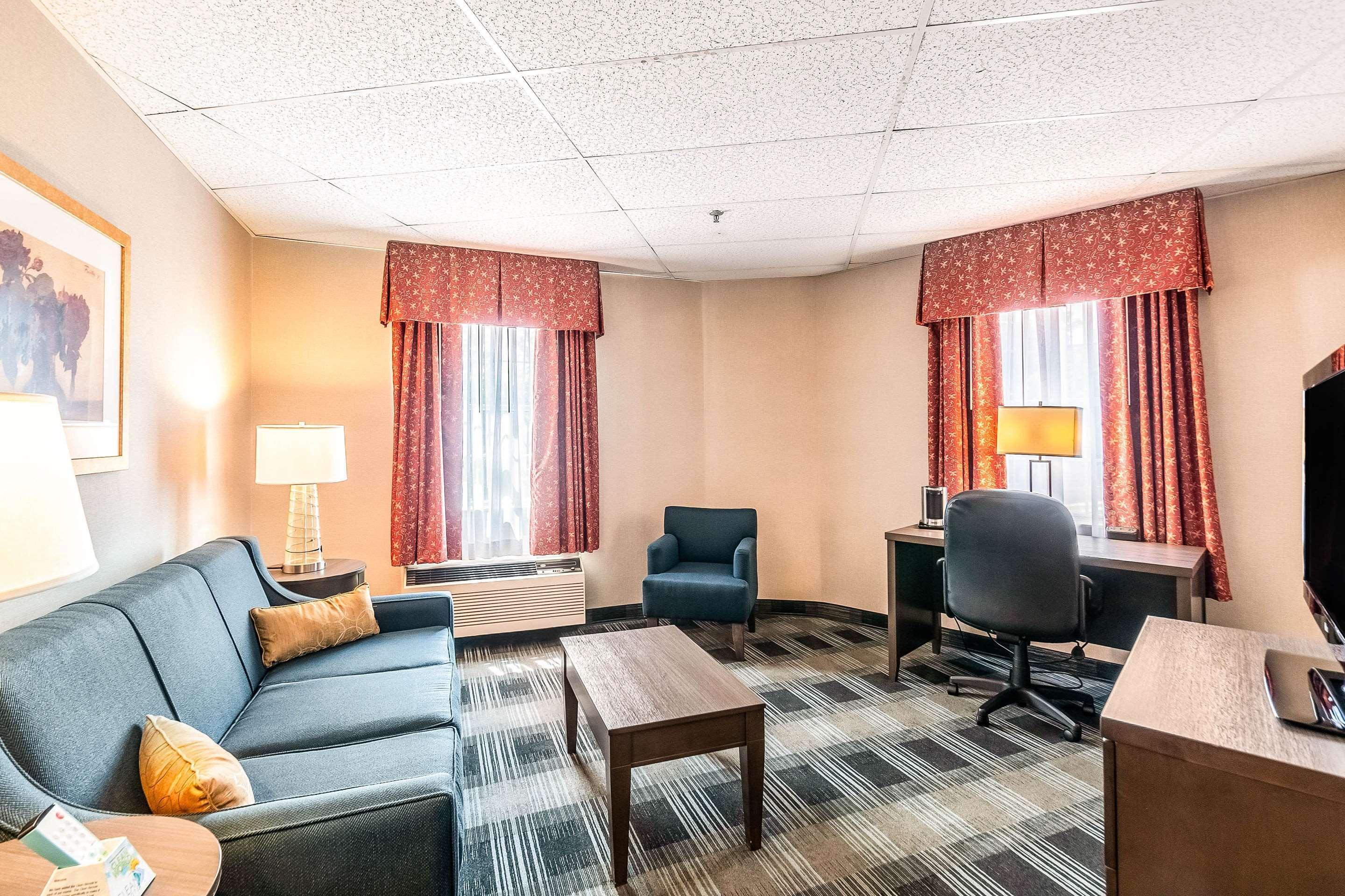 Comfort Inn Ballston Арлингтон Экстерьер фото