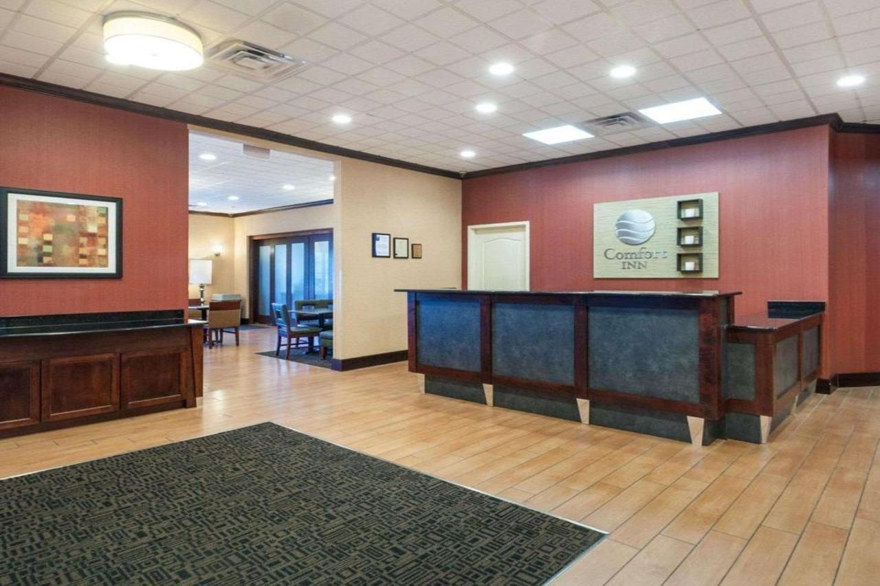 Comfort Inn Ballston Арлингтон Экстерьер фото