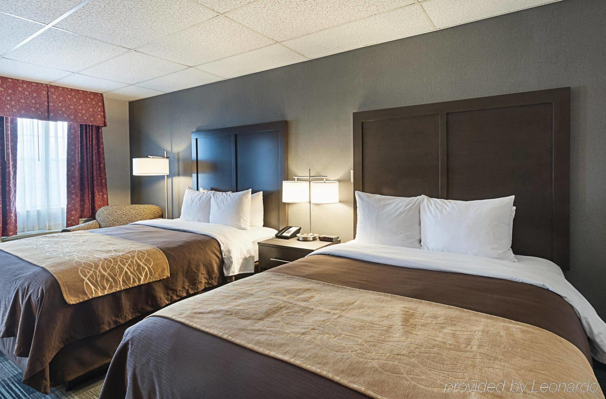 Comfort Inn Ballston Арлингтон Экстерьер фото